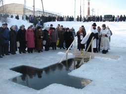 Крещение в Александровске. Советы врача, "моржа" и священника