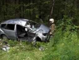 Под Яйвой опрокинулся автомобиль