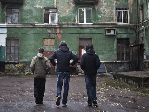 В районе проводится профилактическая операция "Подросток-улица"