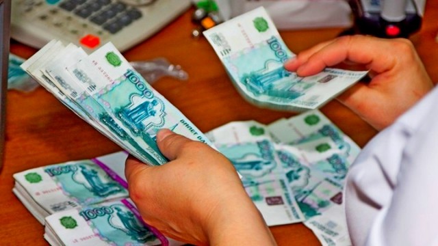 С 1 апреля социальные пенсии могут вырасти на 6,1%